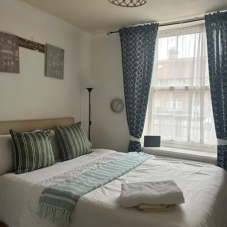 Double Room Close To Central London Exterior photo